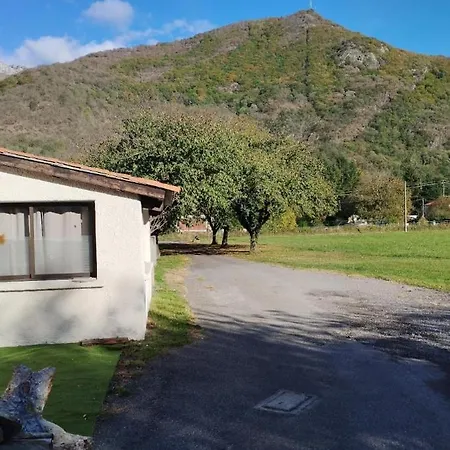 بيت للعطل Le Chaumois, 31440 Chaum